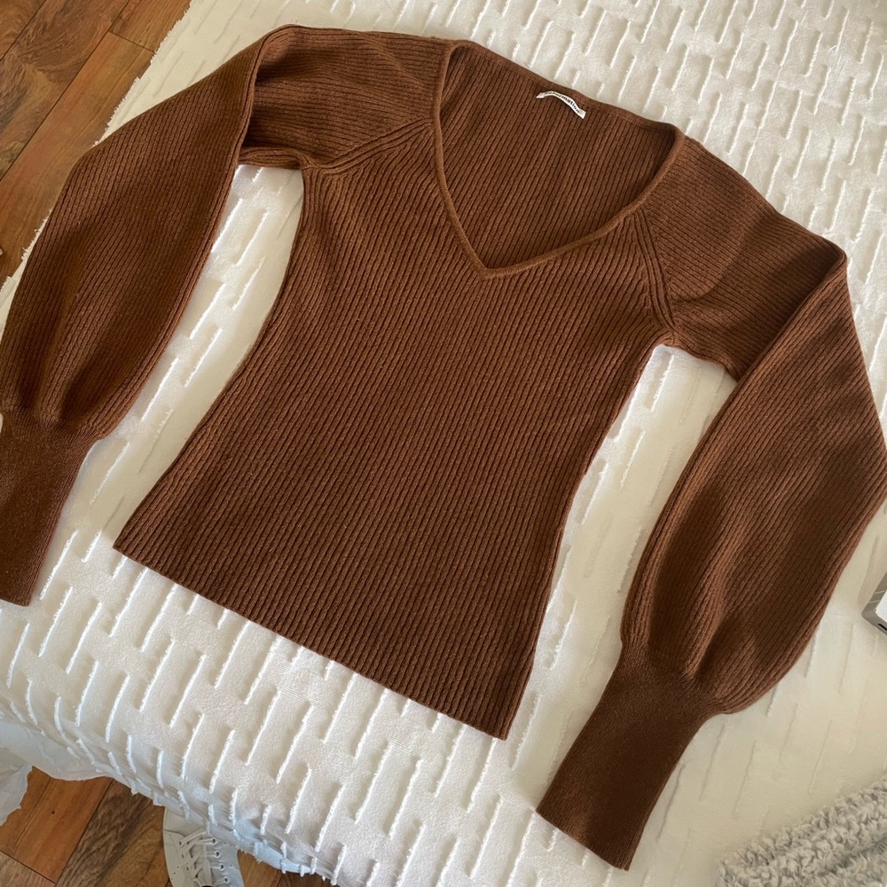 COPY - Reformation brown cashmere sweater